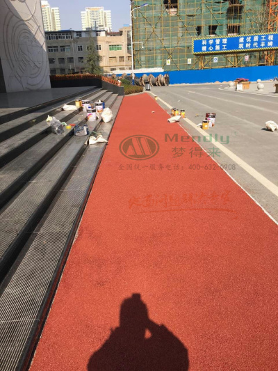 航天五一〇所 称多彩色路面