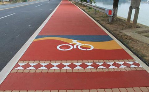 称多彩色路面解决方案：环氧地坪的新趋势